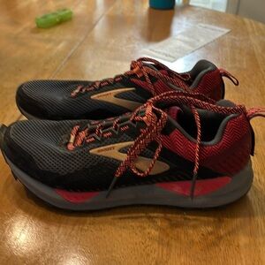 Brooks Cascadia 14 Women’s Trail Running Shoes 1203041B042